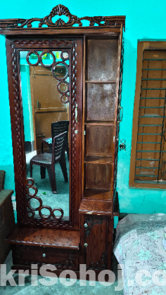 Dressing Table ( ড্রেসিং টেবিল)